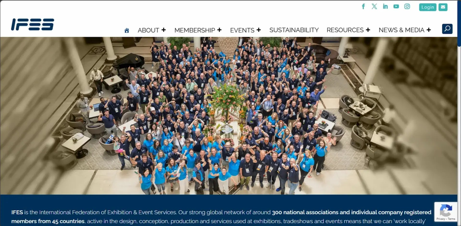 Centrex Ifes - Premium Gradient Image Gallery - Desktop